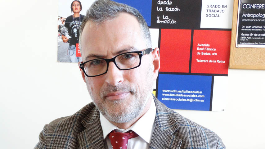 El profesor de la UCLM Juan Antonio Flores, nuevo director de la Revista de  Antropología Iberoamericana