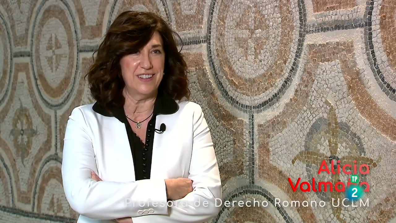 Alicia Valmaña: «Las actuales relaciones jurídicas cotidianas eran prácticamente las mismas en Roma»