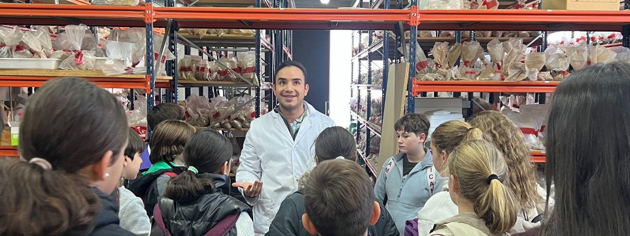  Taller impartido sobre el proyecto LIFE-HERMES, durante la jornada STEM en la EIMIA