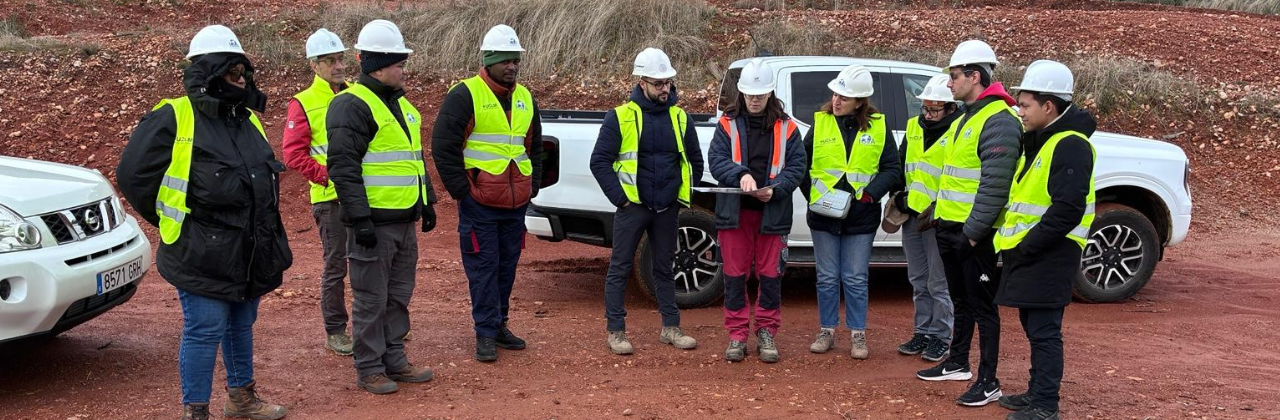 Visita del IGeA-UCLM a la mina de wolframio y oro de El Moto (Abenójar)