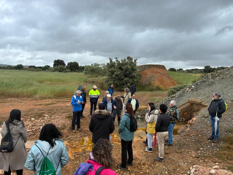 Éxito en la celebración del Geolodía 2026 en Ciudad Real con la visita técnica a las Minas de San Quintín