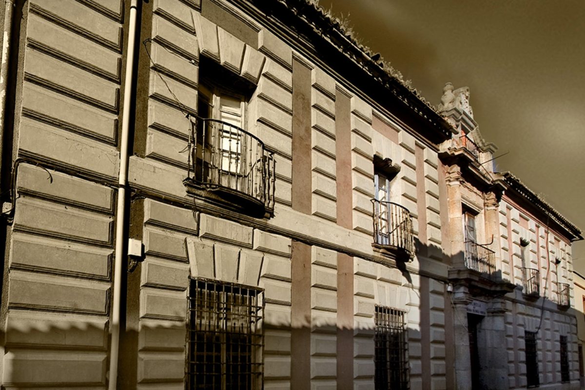 Fachada de la Casa Academia de Minas de Almadén.