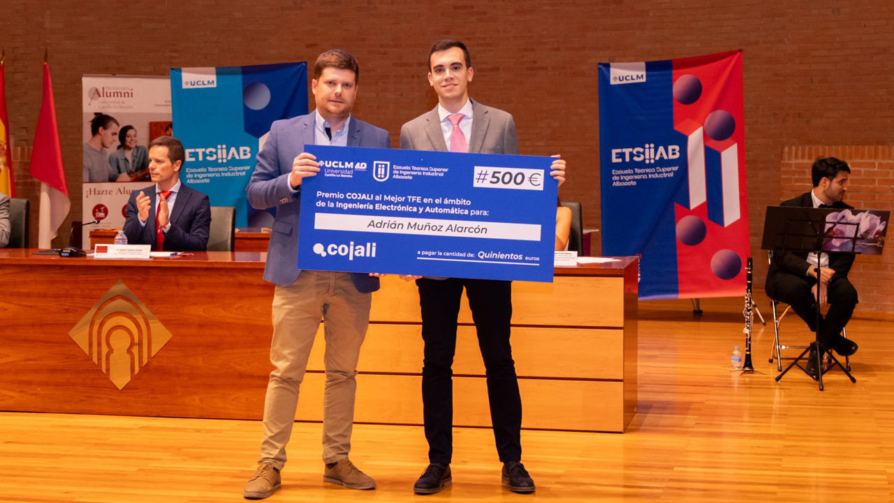 Premio TFE Adrián