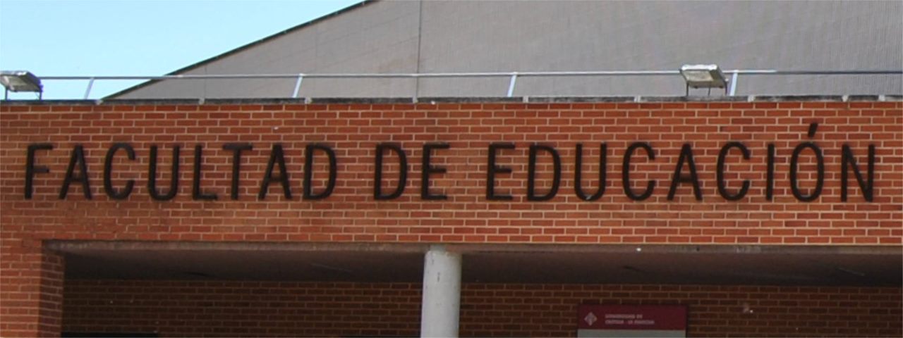 Fachada Facultad
