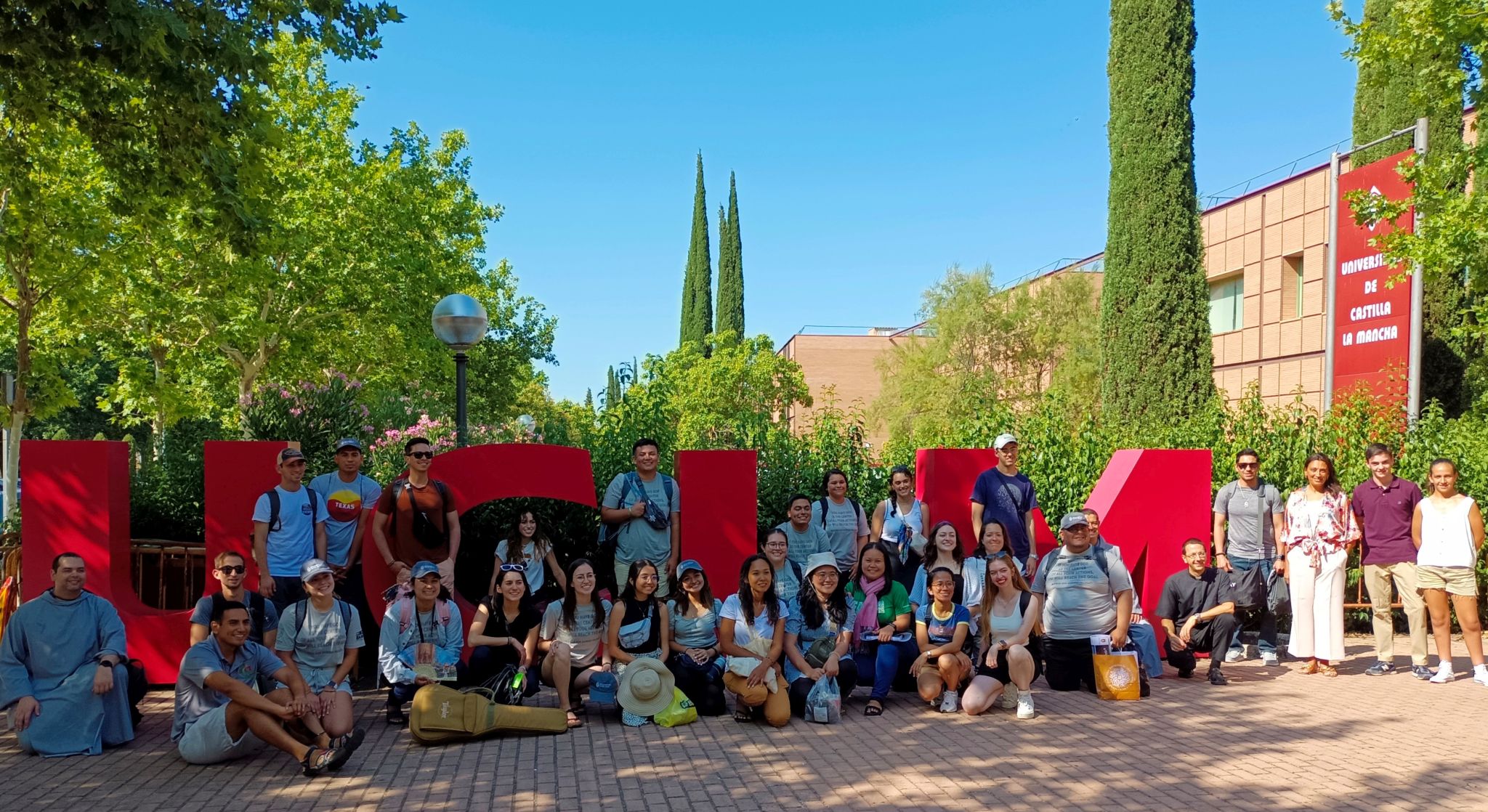 Estudiantes de Texas, Francia, Colombia y Filipinas