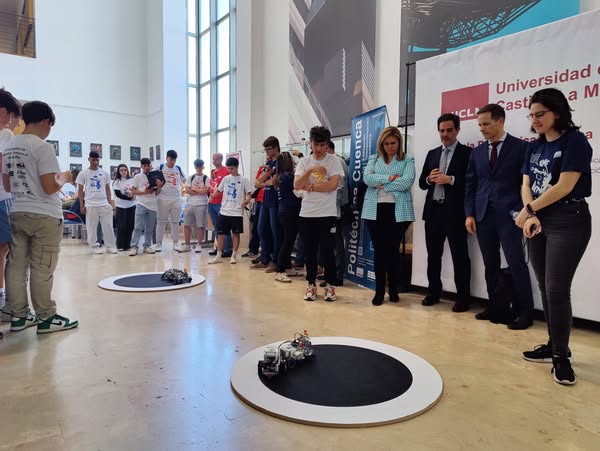 OLIMPIADA ROBOTICA