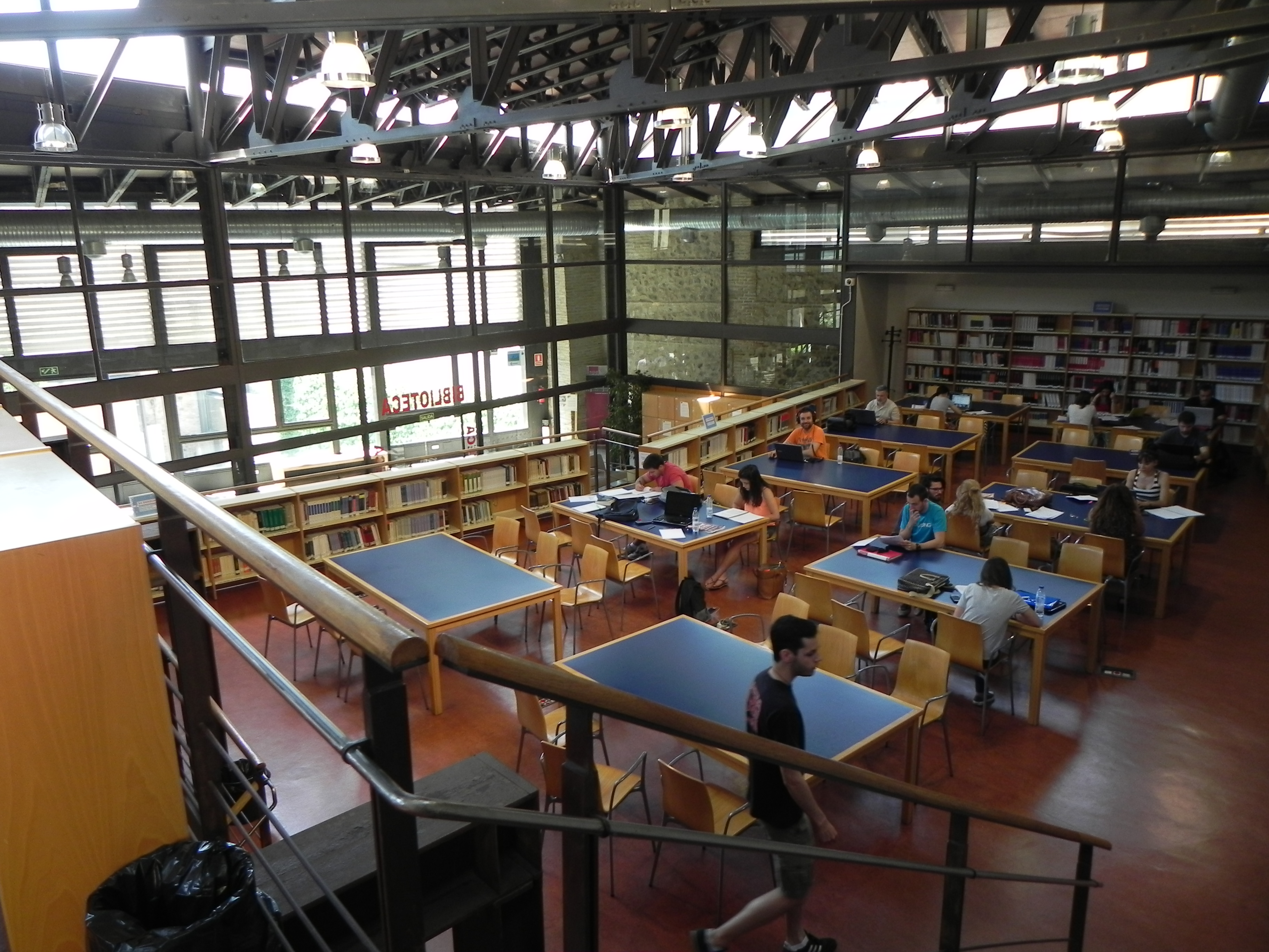 Foto biblioteca