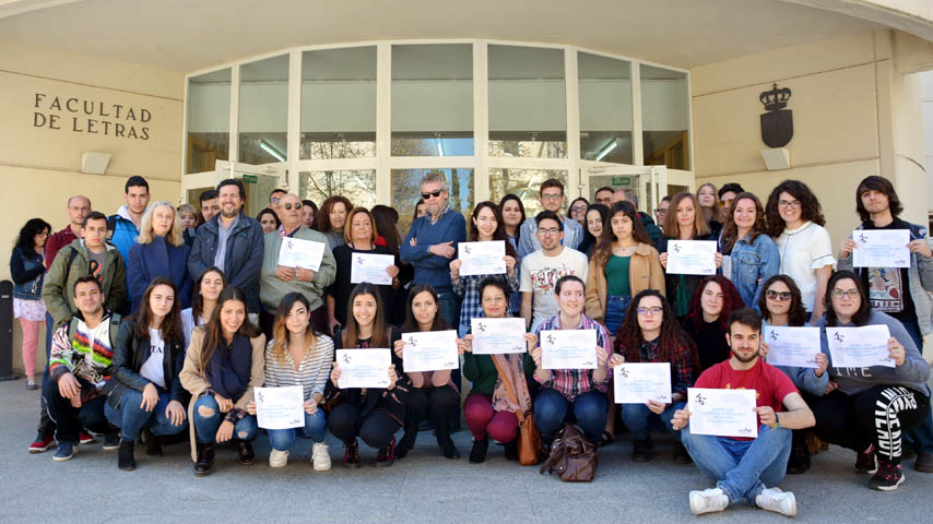 Acto reivindicativo de los alumnos y profesores de Historia del Arte.