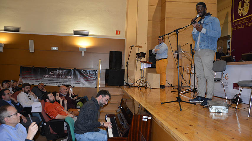 El alumno de la UCLM ganador del concurso Got Talent, César Brandon