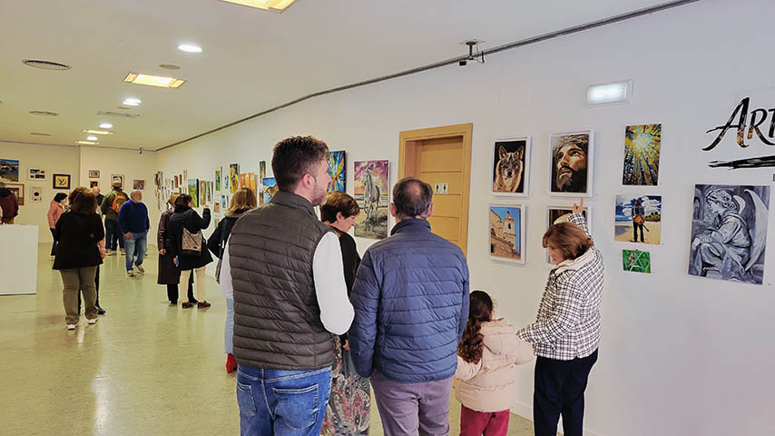 Alumnado de la academia Paradiso expone su trabajo pictórico en la Sala ACUA de Ciudad Real 