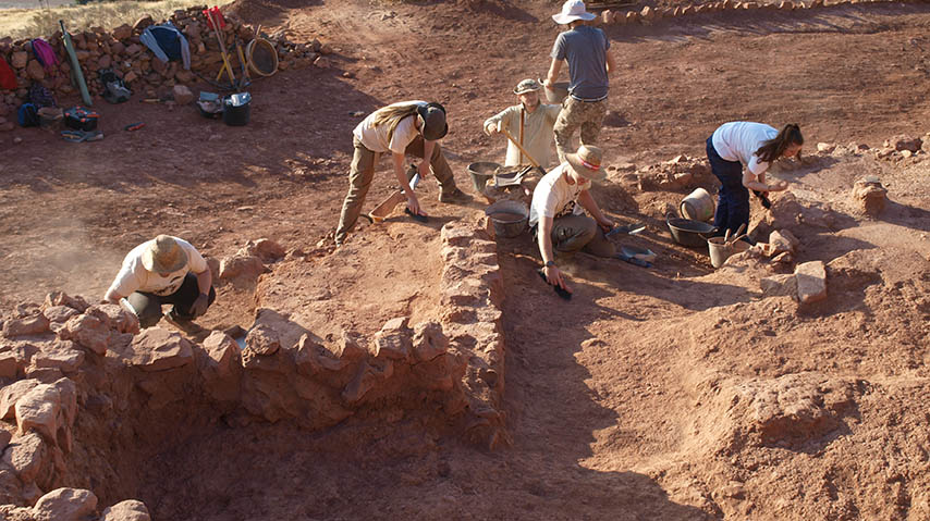 Campaña de excavaciones en el castillo de La Estrella en 2017.