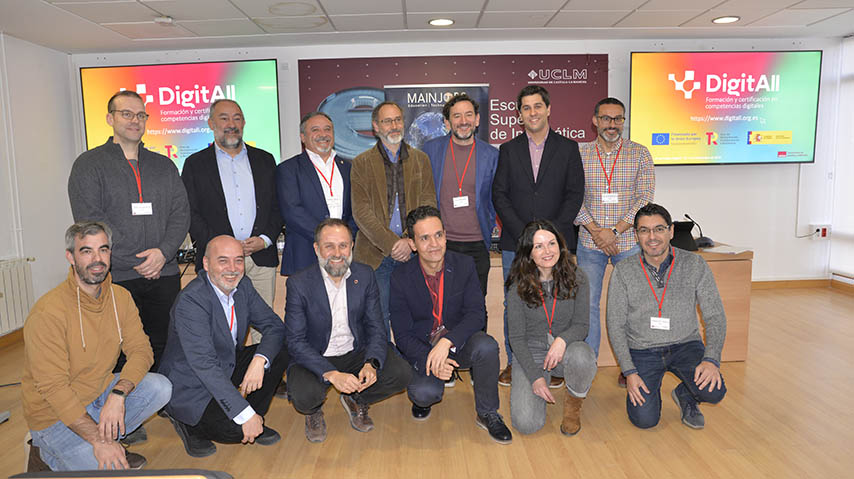 Presentación de resultados del proyecto de formación y certificación en competencias digitales, DigitAll.