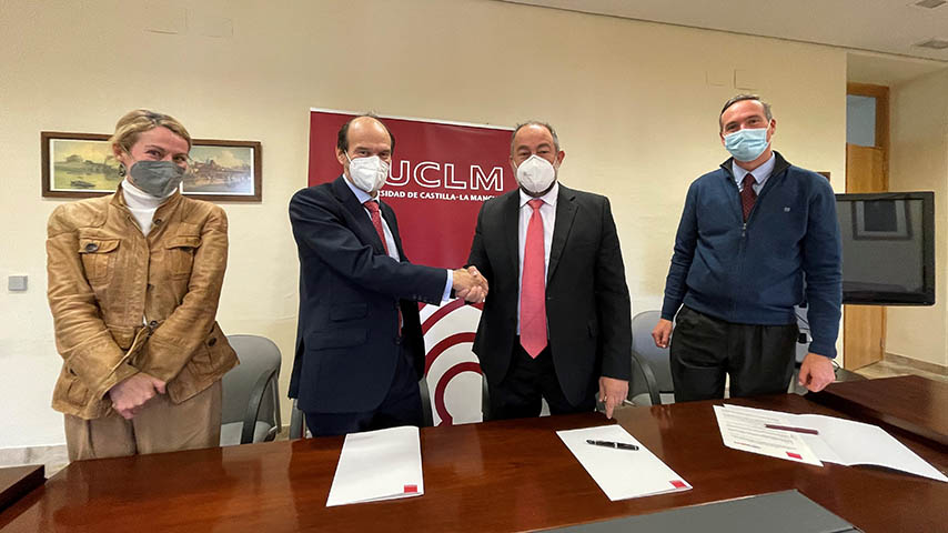 convenio con la Fundación Retina Plus