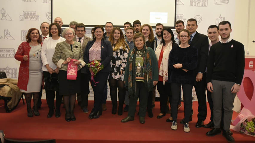 Estudiantes de la UCLM diseñan la web de la Asociación Santa Águeda.