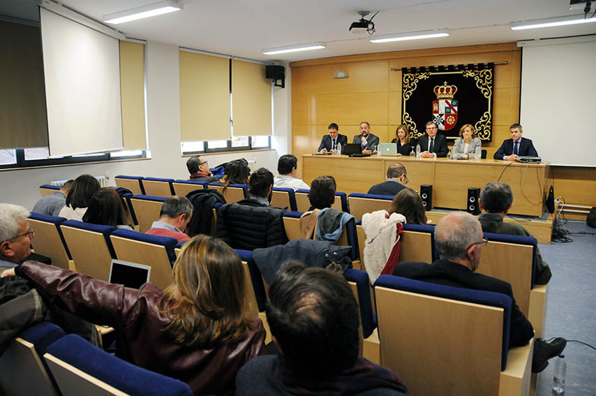 Reunión de la Comisión de Estrategia de la UCLM en el Campus de Cuenca.