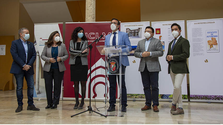 Rafael Villena, Rebeca Rubio, Josefa Navarrete, Raúl Martín, Teo García y José Manuel López Torán.