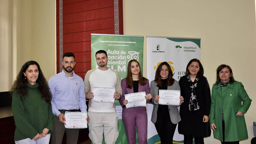 Entrega de premios a los mejores TFG y TFM del Aula de Educación Ambiental