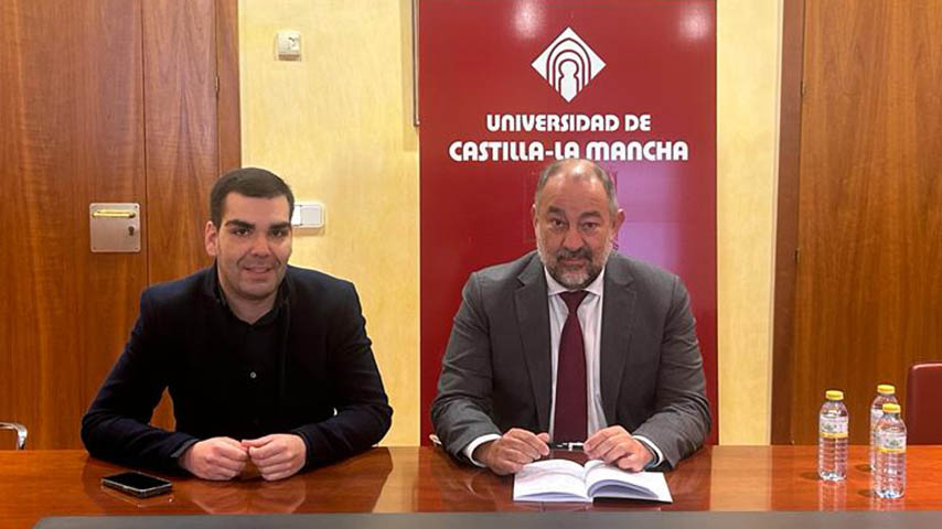 Reunión del rector de la UCLM, Julián Garde; y del alcalde de Almagro, Francisco Javier Núñez.