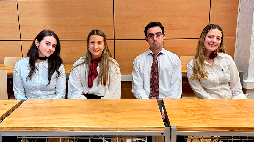 Ganadores de la Liga de Debate Universitario 2026 en los campus de Albacete (1), Ciudad Real (2), Cuenca (3) y Toledo (4).