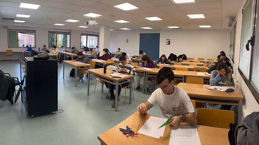 Fase local de la Olimpiada de Matemáticas en la UCLM.