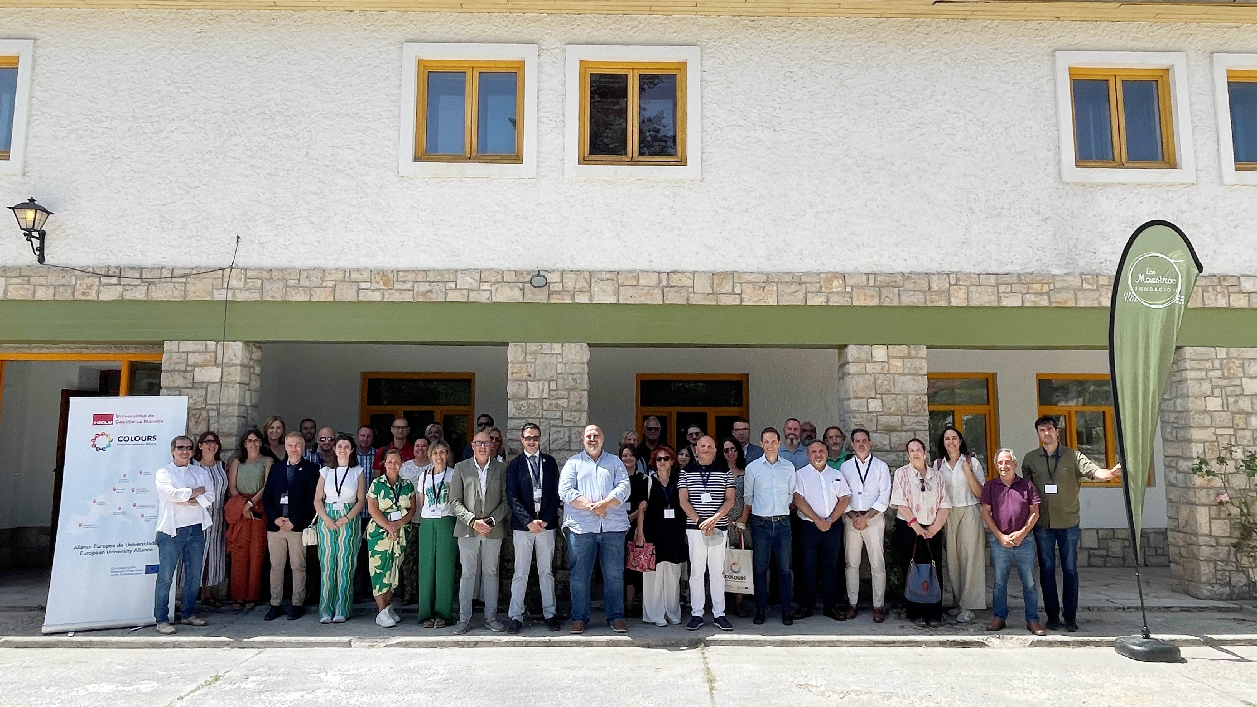 Reunión de la alianza europea Colours en Tragacete.