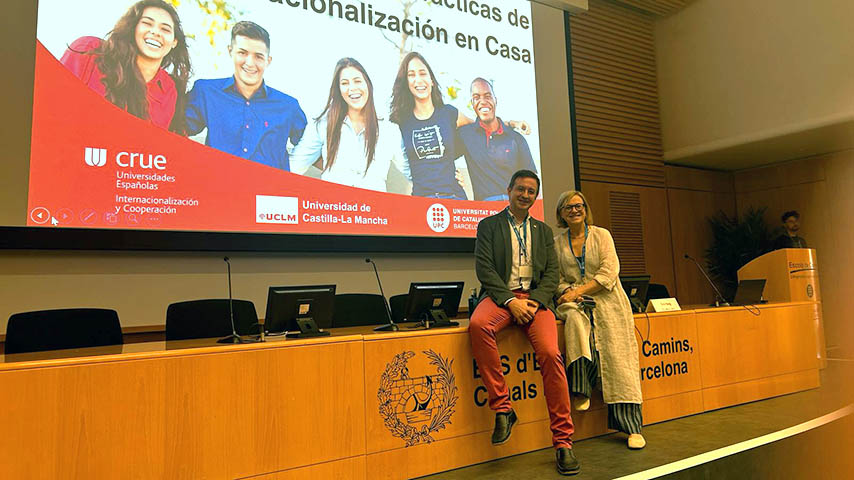 Jornada sobre buenas prácticas de internacionalización en casa, celebrada en la UPC.
