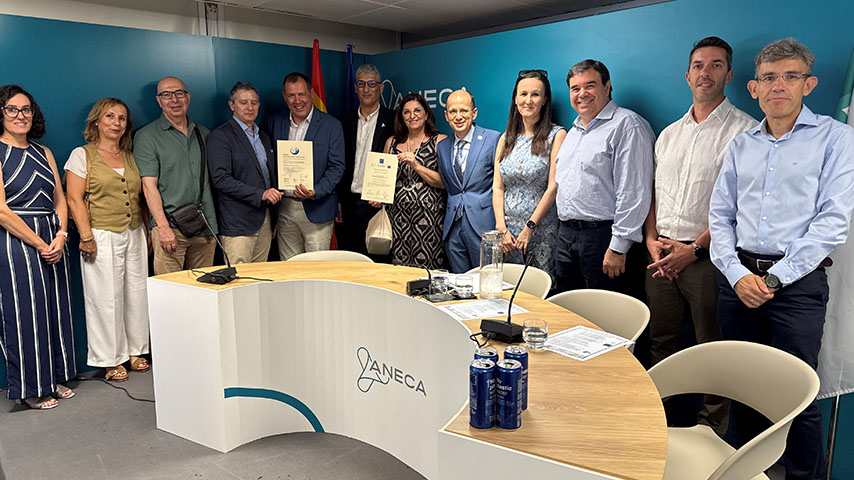 Renovación de ANECA A los sellos de calidad internacional en Informática y Química de la UCLM.