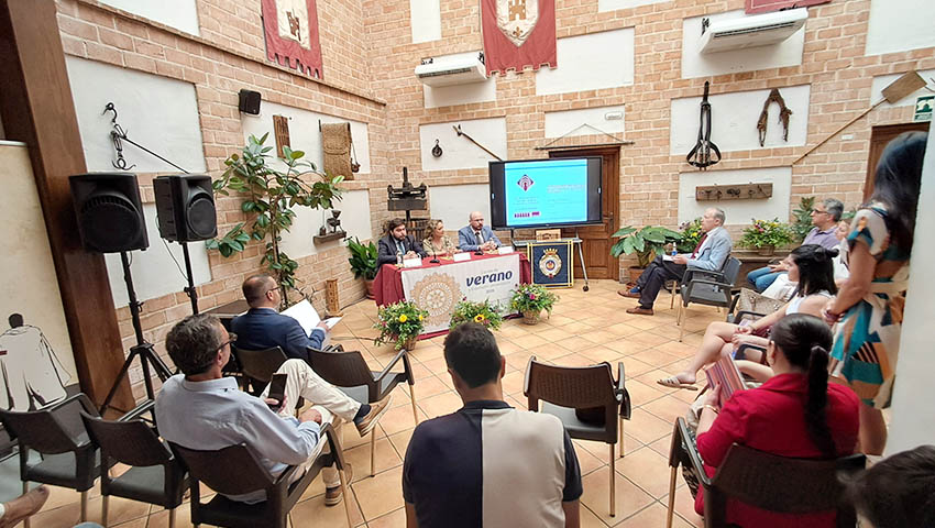 La UCLM celebra en La Puebla de Montalbán un curso de verano sobre la vida conventual desde la emblemática y el derecho