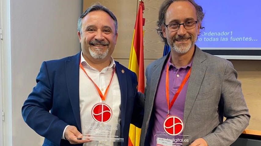 Isamel García Varea y Andrés Prado recogen los premios