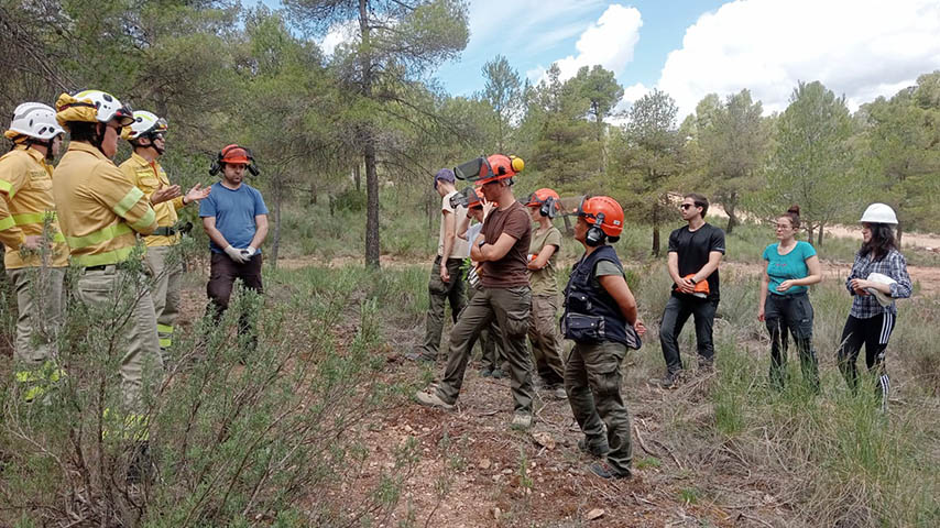 Plantando cara al fuego