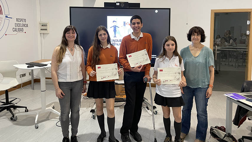 Entrega de premios del concurso de cómic en francés en el Campus de Toledo.