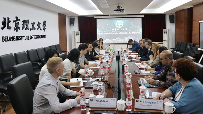 Visita institucional a China.