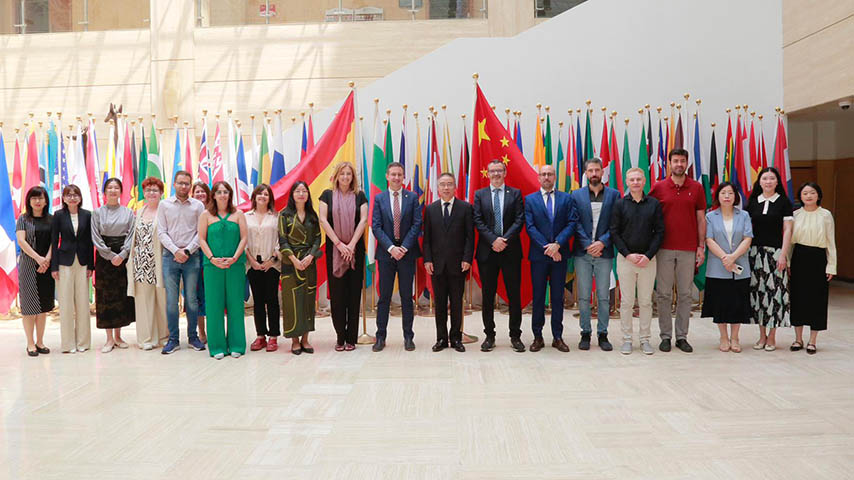 Visita institucional a China.