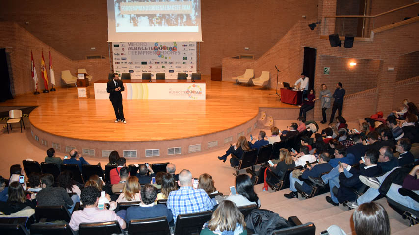 Vi Foro capital emprendedores