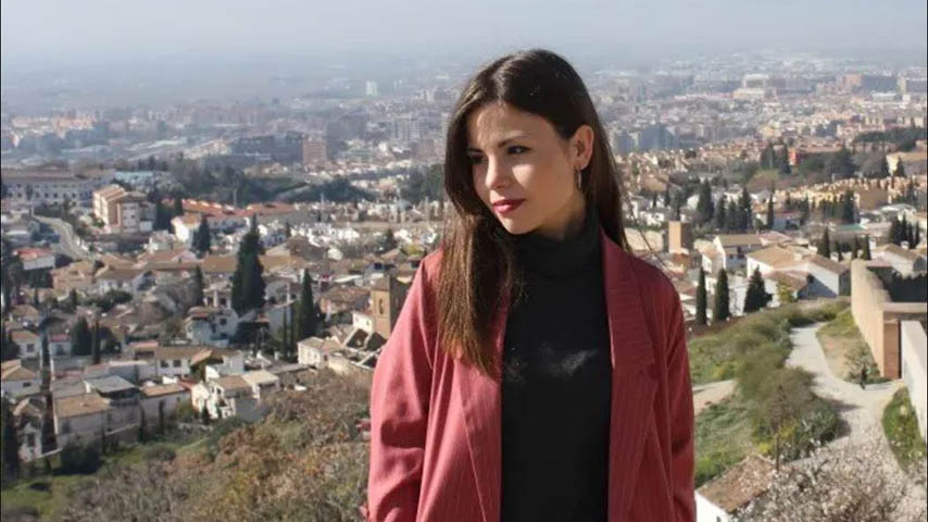 La escritora María Elena Higueruelo