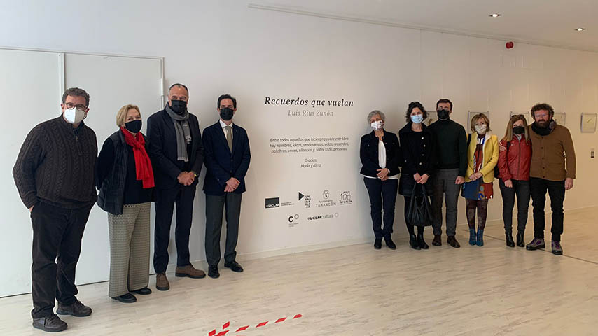 Inauguración de la exposición 'Recuerdos que vuelan. Luis Rius Zunón'.