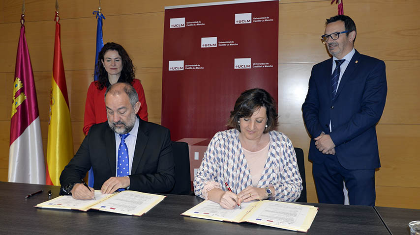 Firma del convenio para la gestión de las actuaciones cofinanciadas por el programa regional del Fondo Social Europeo Plus 2021-2027.