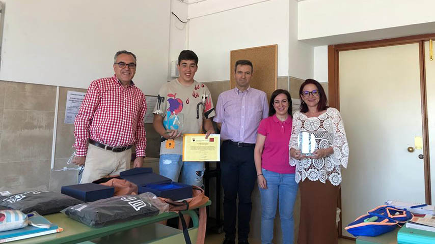 Entrega premios Juego de Bolsa IES