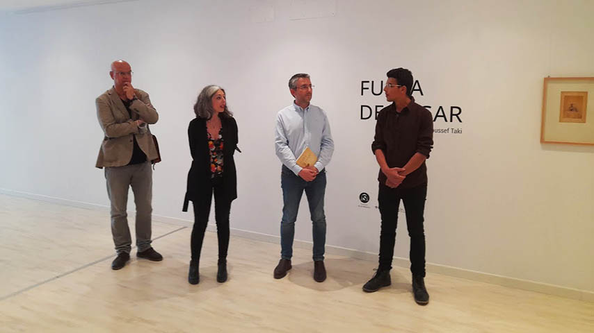 Youssef Taki con César Sánchez y dos profesores de Bellas Artes en la exposición