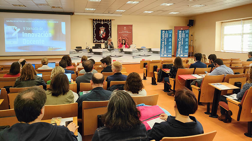 Imagen de la inauguración de la jornada de Innovación Docente que se celebra en la Escuela Politécnica de Cuenca