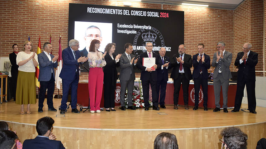 Reconocimientos Consejo social XIII