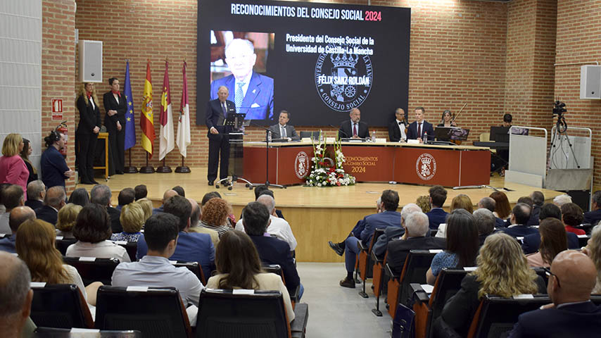 Reconocimientos Consejo social XIII