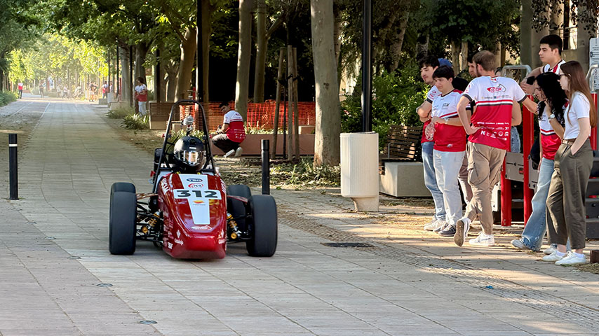 Presentación del monoplaza del equipo UCLM Racing Team
