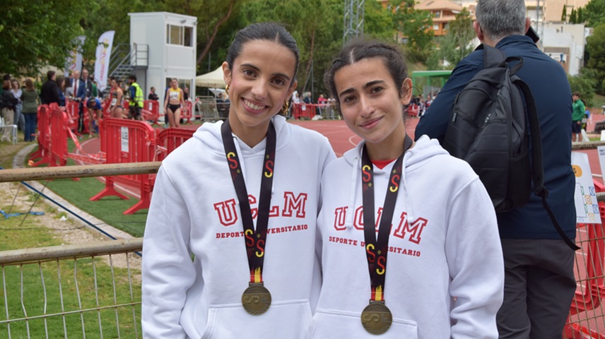 Ana Galvez y Silvia Rey 