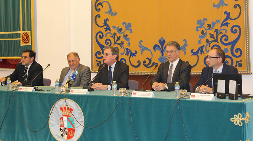 Inauguración de los cursos de posgrado iberoamericano