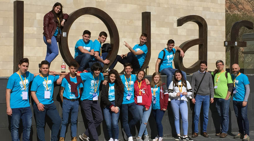 Equipo del IES Guadalerzas, de Los Yébenes (Toledo) en la final de la First Lego League España, disputada el 18 de marzo de 2017 en Logroño (La Rioja). 