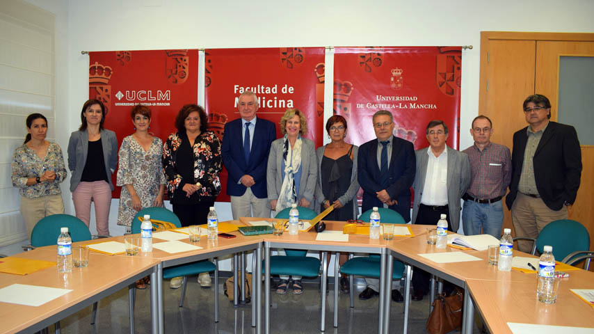 Visita Facultad Medicina AB, parlamentarios navarros