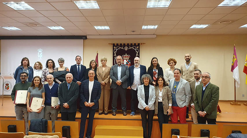 Actos de toma de posesión de nuevo profesorado y homenaje al personal que cumple 25 años de servicio en el Campus de Cuenca