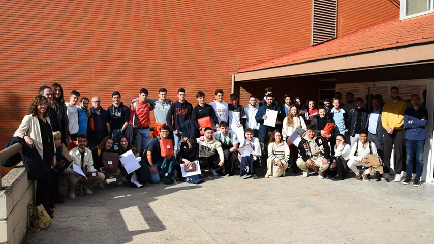 Acto de entrega del Trofeo Rector 2022-2023 en el Campus de Cuenca.