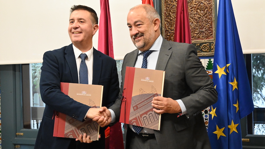Firma del convenio marco en I+D entre la UCLM y la Diputación Provincial de Albacete. 